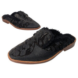 Free People Black Butterfly Effect Slip On Mule Flats Size 38 Faux Fur Velvet